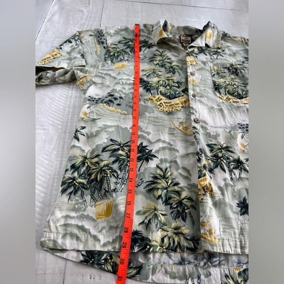 Vintage Tommy Bahama Green and Yellow Casual Button Down Shirt - Picture 7 of 7